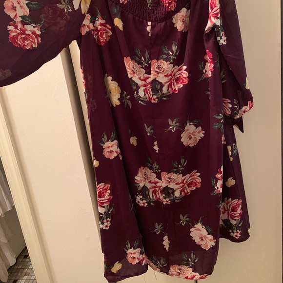 Francesca's off the shoulder dress - Picture 3 of 4